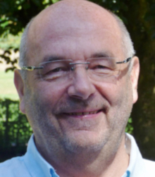 A. Jablonski am Telefon